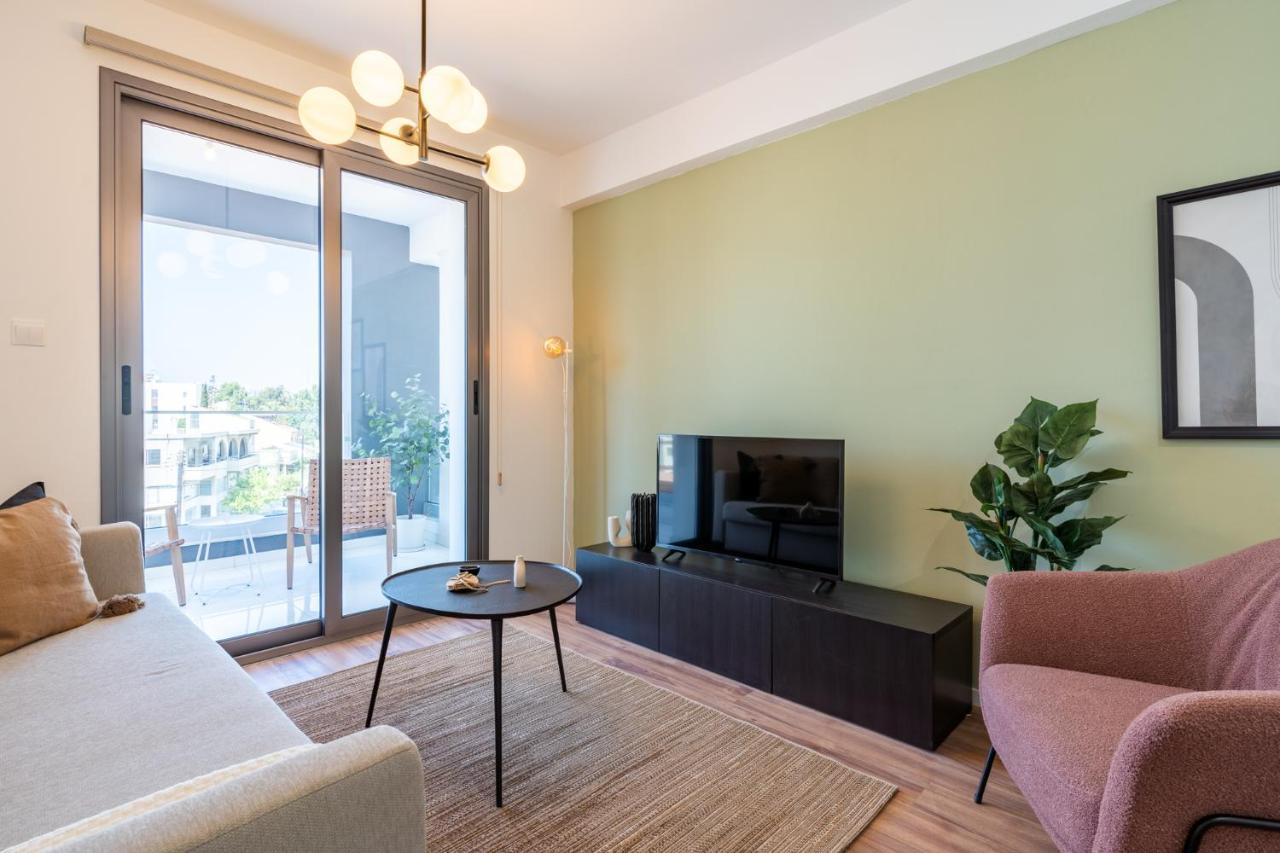 Latte'S Prime 1-Bedroom Apartment In Larnaca Bagian luar foto
